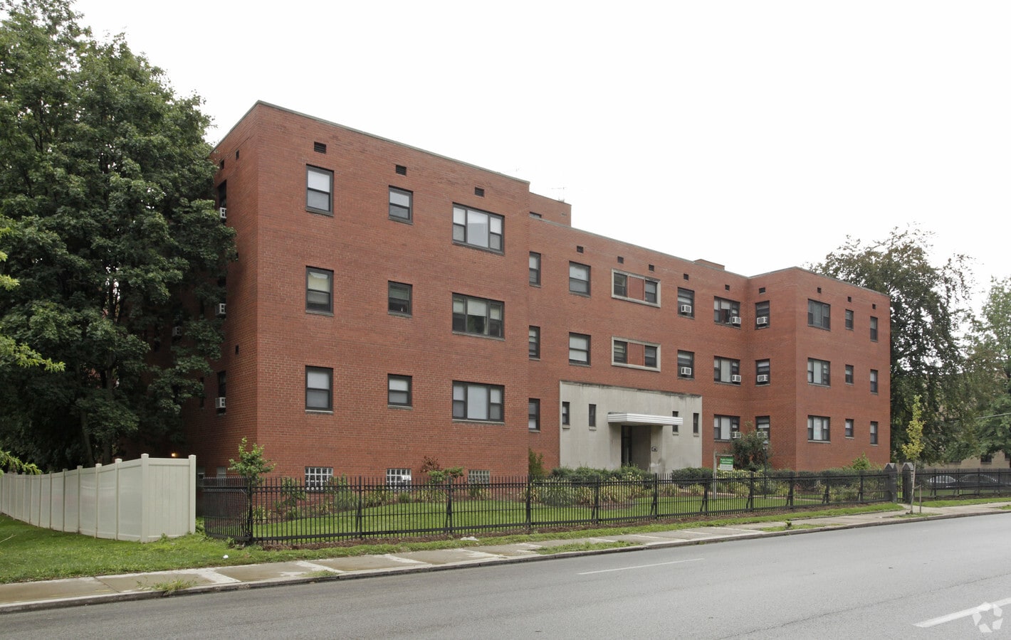 Negley Gardens Apartments Pittsburgh, PA
