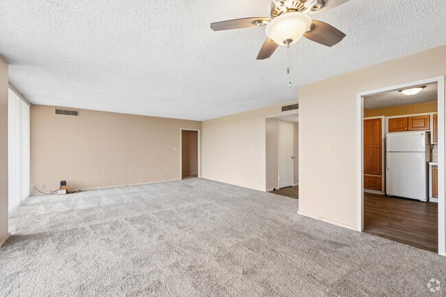 2BR, 2BA - 1,240SF - Living Room