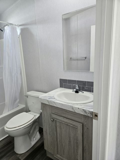 Photo - 5611 Bayshore Rd