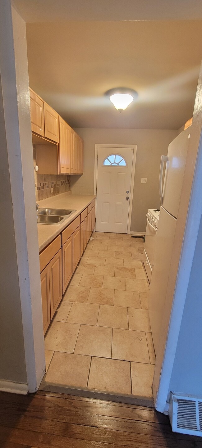 Photo - 4236 Clark Dr