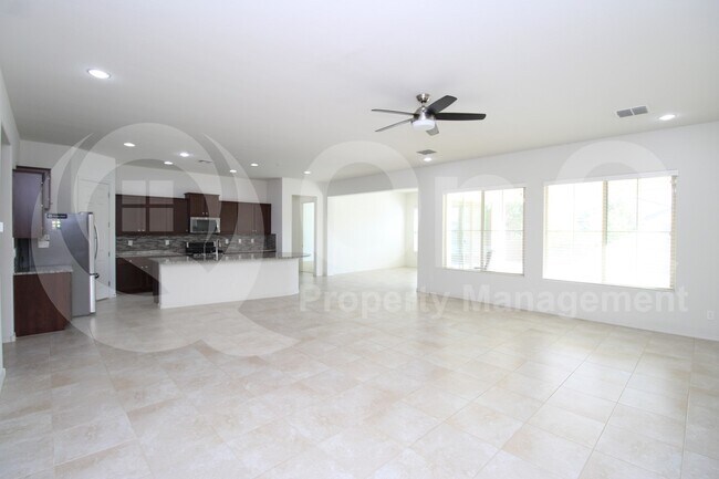Photo - 1863 E Canyon Way