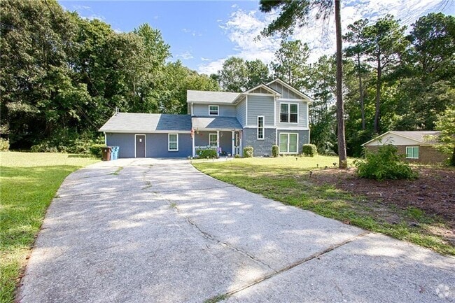 Building Photo - 389 Riverbrook Trail Rental
