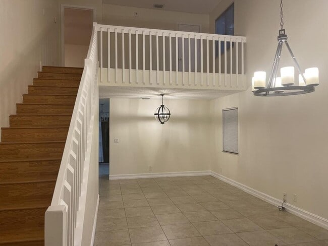 401 Shoreview Dr