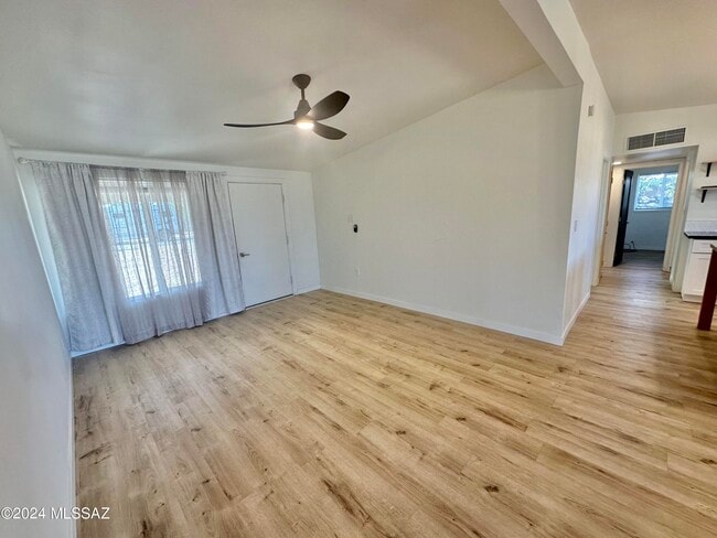 Photo - 227 S Ave B