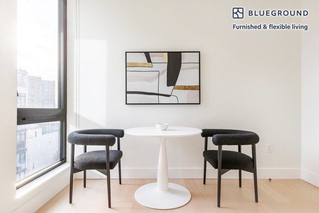 Photo - 218 Front St Unidad FL5-ID2186