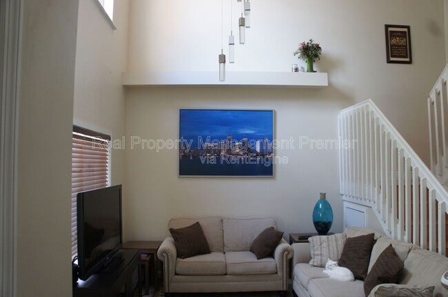 Photo - 12885 Connecticut St