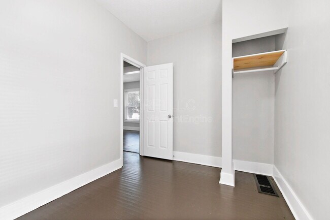 Photo - 659 S 42nd St