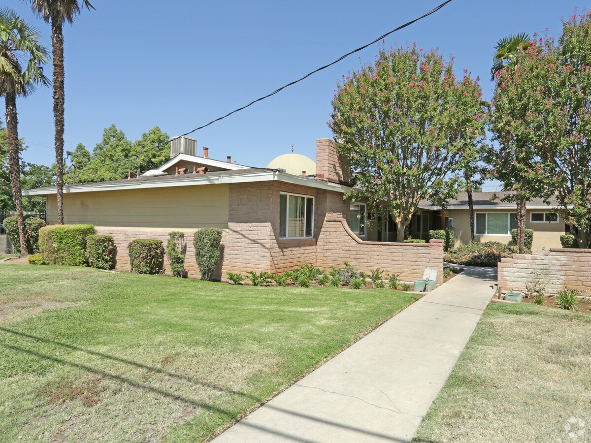 Photo - 4431 E Sierra Madre Ave