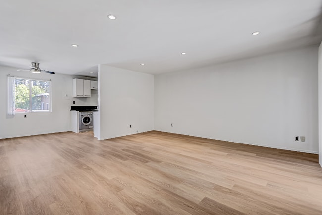 Photo - 508 Ashland Ave Unit 102