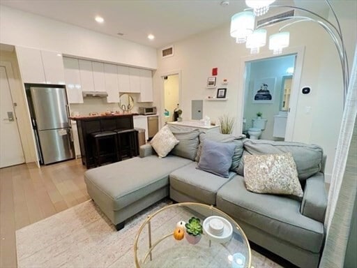 Photo - 121 Portland St Unidad 406 Rental