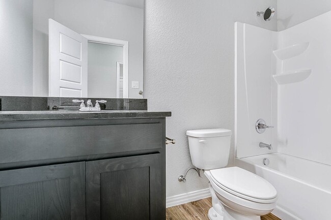 Photo - 3 bedroom 2 Bath home Move In Ready