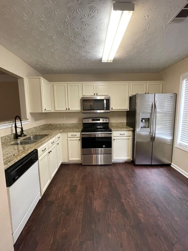 Building Photo - 4441 Logan Way Unit 4441