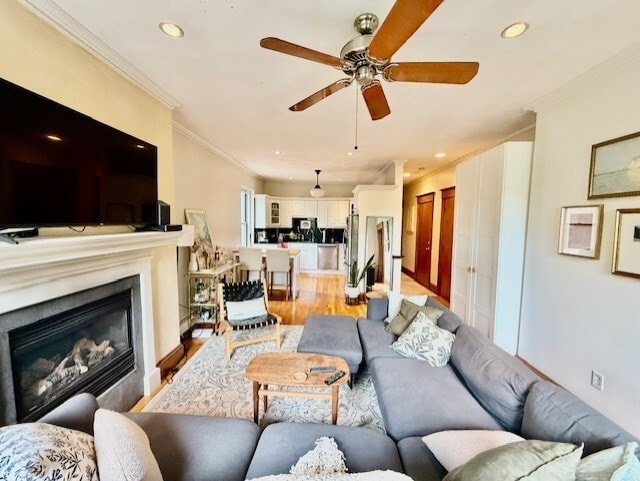 Building Photo - 13 Worcester St Unit 2