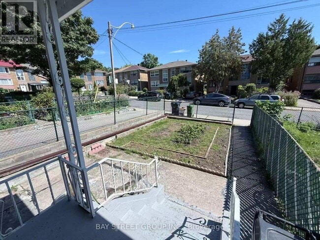 Photo - 366 Highfield Rd