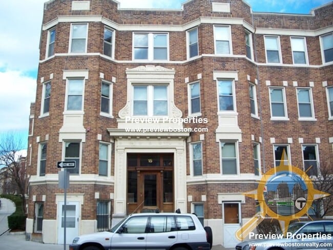 Building Photo - 15 Colborne Rd Unit 12A