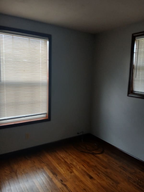 Photo - 111 Plymouth Ave S