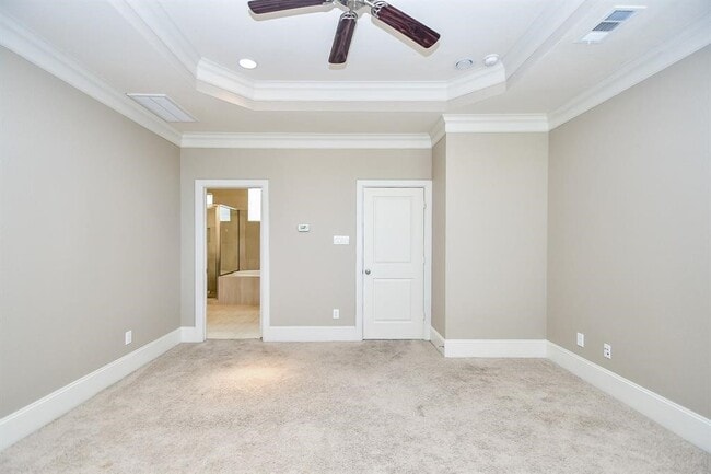 Photo - 716 Nicholson St