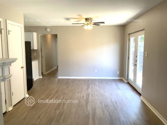 Photo - 429 Casie Ct