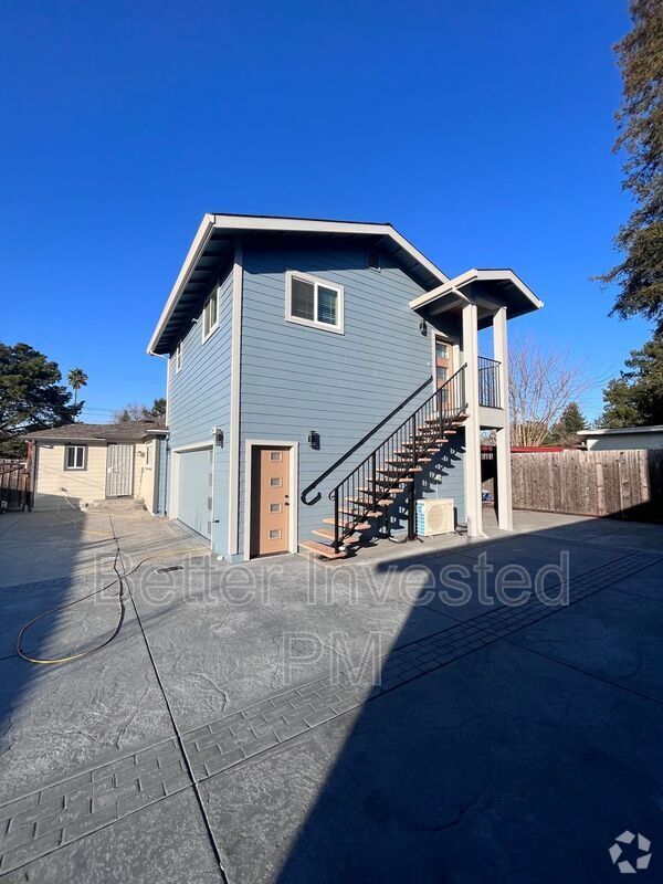 Building Photo - 1218 Valerie Way Unit #A Rental