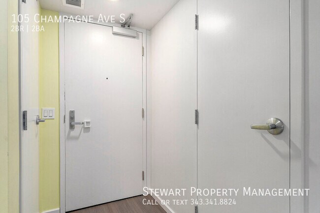 Photo - 105 Champagne Ave S