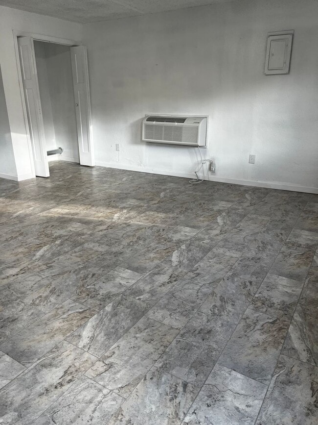 Photo - 520 S Scenic Ave Unit 520 S Scenic  101-A