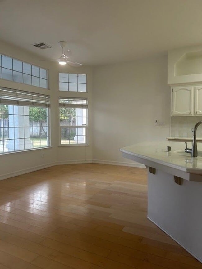 Photo - 2112 Classen St