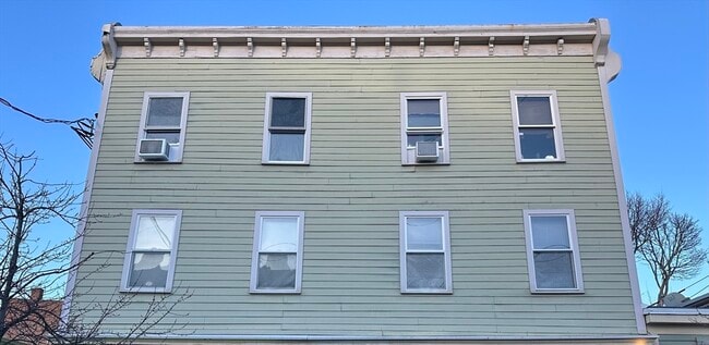 Photo - 228 Sumner St Unit 1