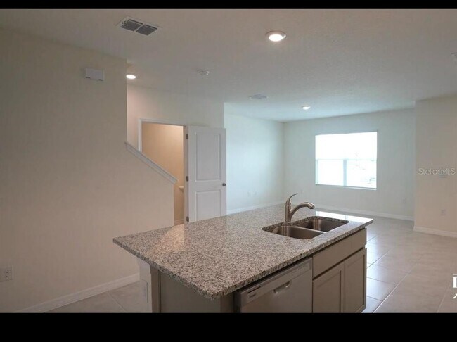 Photo - 5609 Brosnan Rd