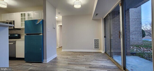 Photo - 1600 Renate Dr Unit T1