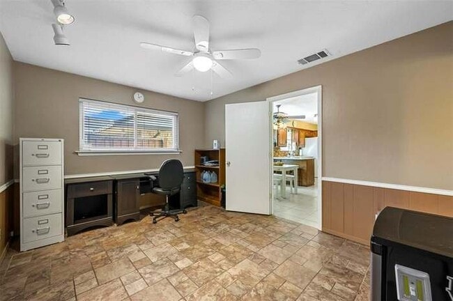 Photo - 428 Park Bend Dr