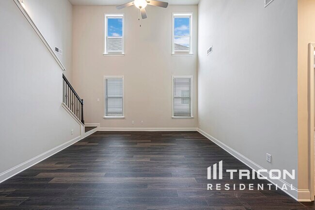 Photo - 219 Margrave Dr