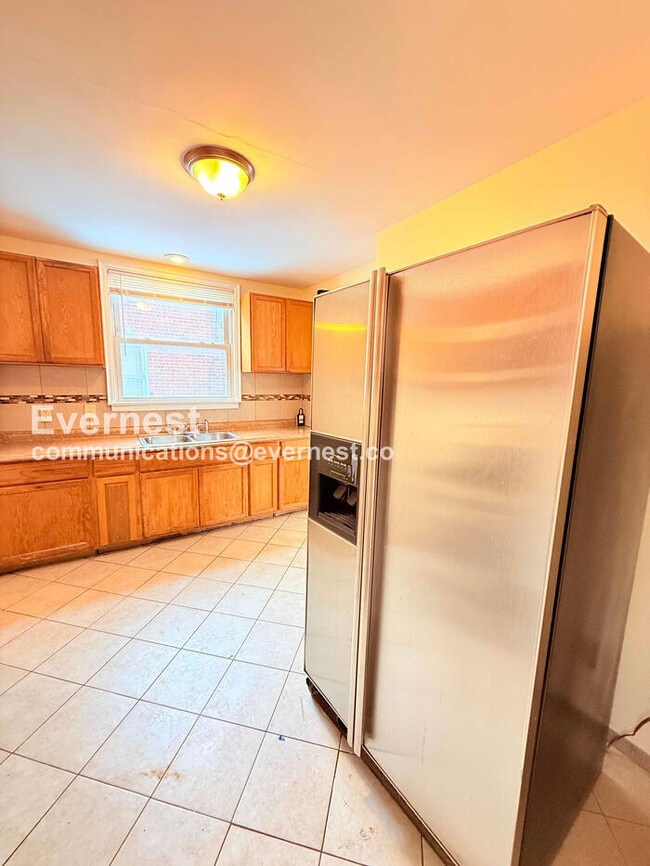 Photo - 8034 Hartwell St