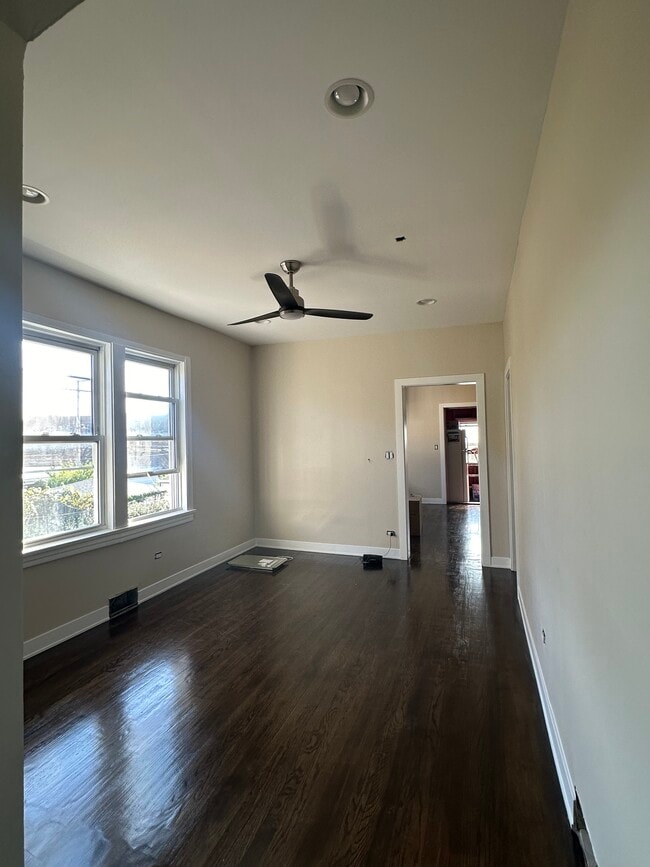 Photo - 1622 N Long Ave Unit 2