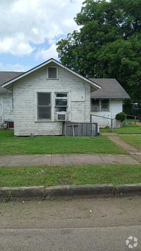 Building Photo - 3 Louisiana Ave Rental