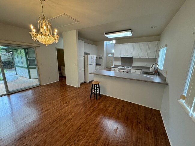 Photo - Mililani Mauka 3/2.5 living, family room 2car garage, Sorry No Pets