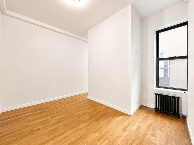 Photo - 1270 First Avenue Unit 5B