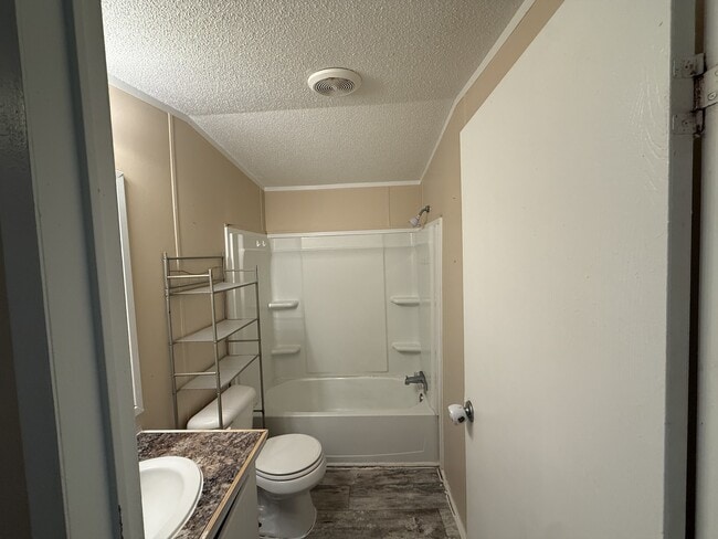 Photo - 3213 S Dingle Dr