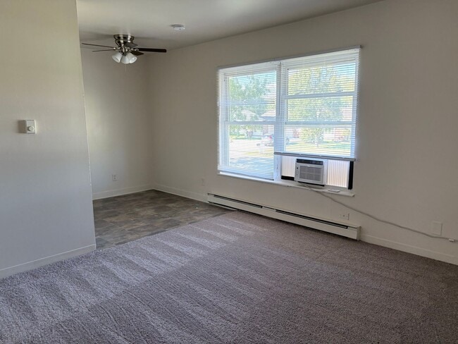 Photo - Large 2 bedroom apartment with washer/drye... Unit 1431-D