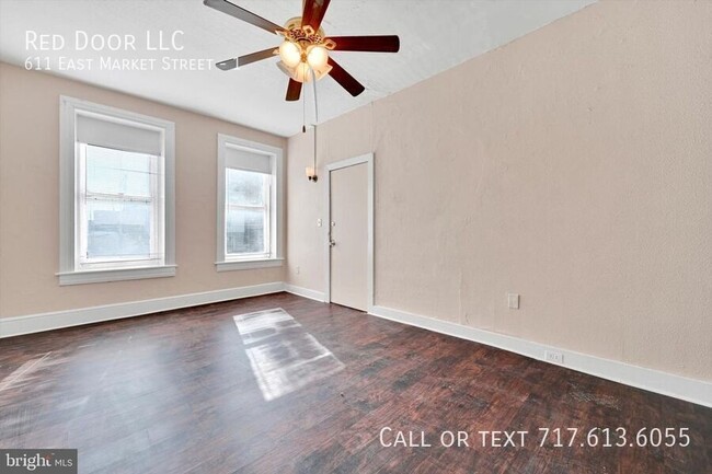 Photo - 611 E Market St Apartamento Unidad 1