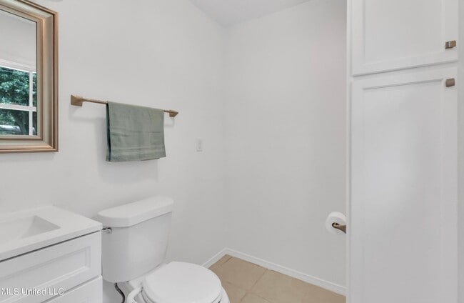 Photo - 2211 Tucker Ave
