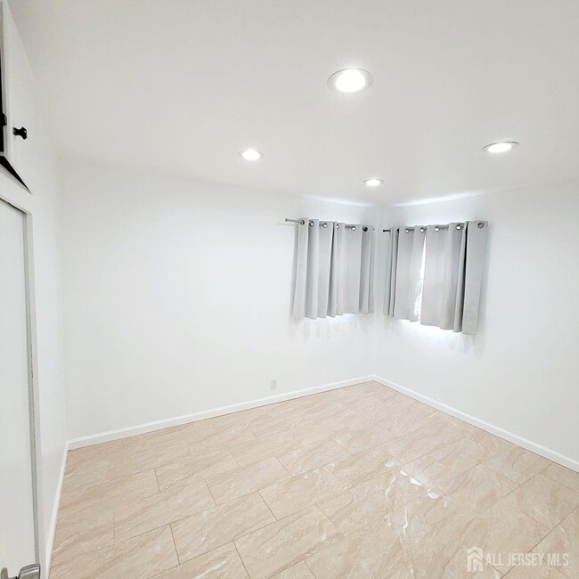 Photo - 216 Bloomfield Ave