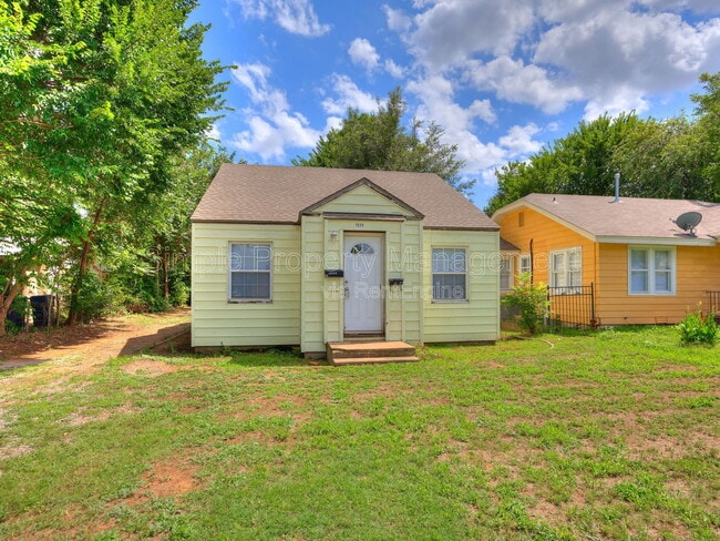 Building Photo - 1524 SW Binkley St