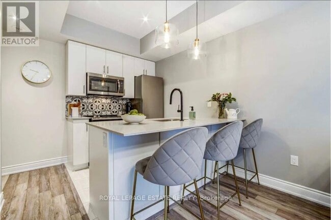 Photo - 28 Fieldway Rd