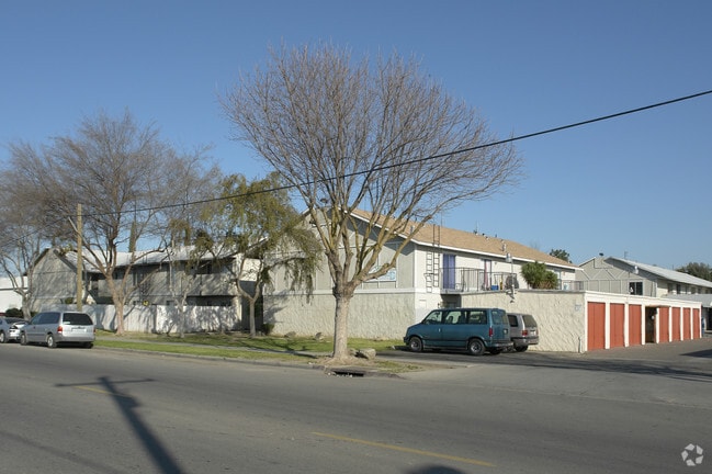 Photo - Almond Wood Apartments