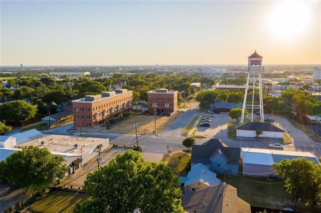 Photo - 7174 Birch Mews