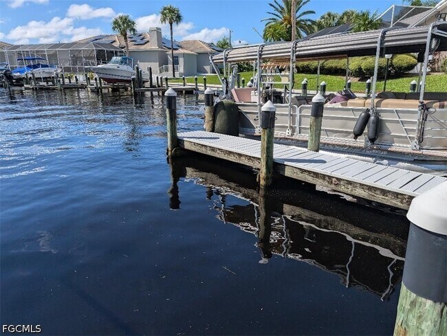 Photo - 15493 Admiralty Cir Unit 5