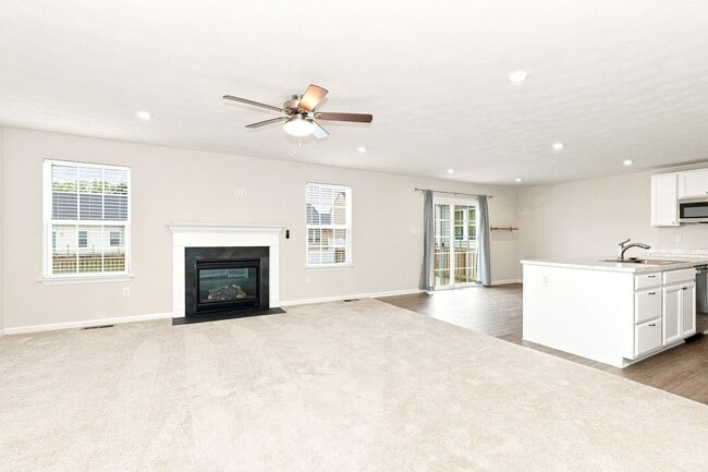 Photo - 157 Cresting Rd