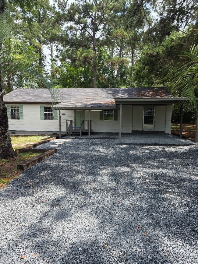 Cozy Monticello Gem! - Cozy Monticello Gem! House