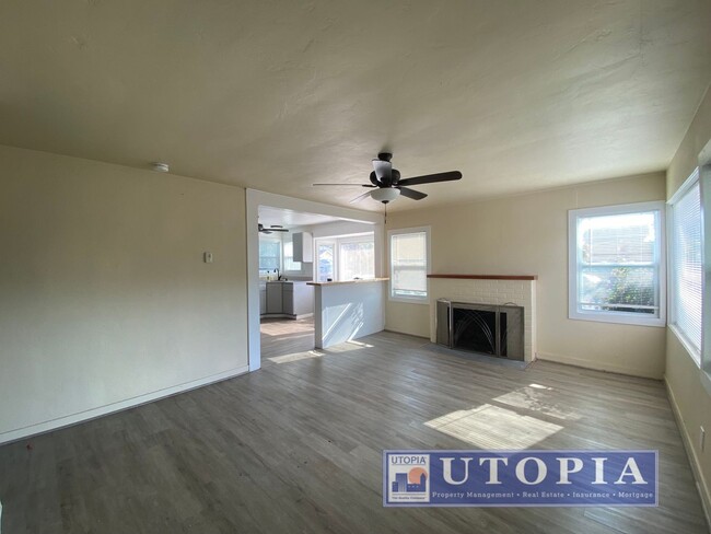 Photo - Charming Pleasure Point Home With Large Yard