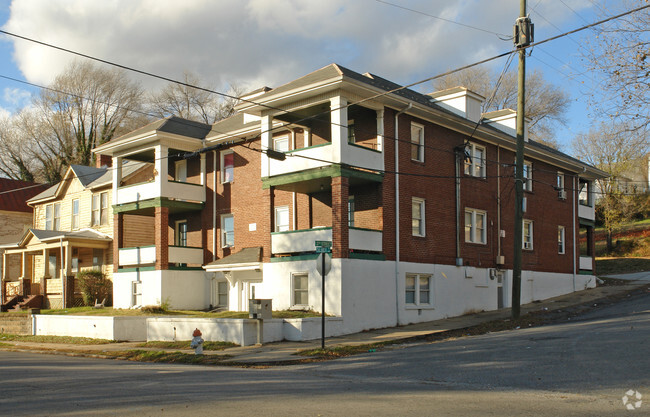 Building Photo - 301 Gilmer Ave Rental